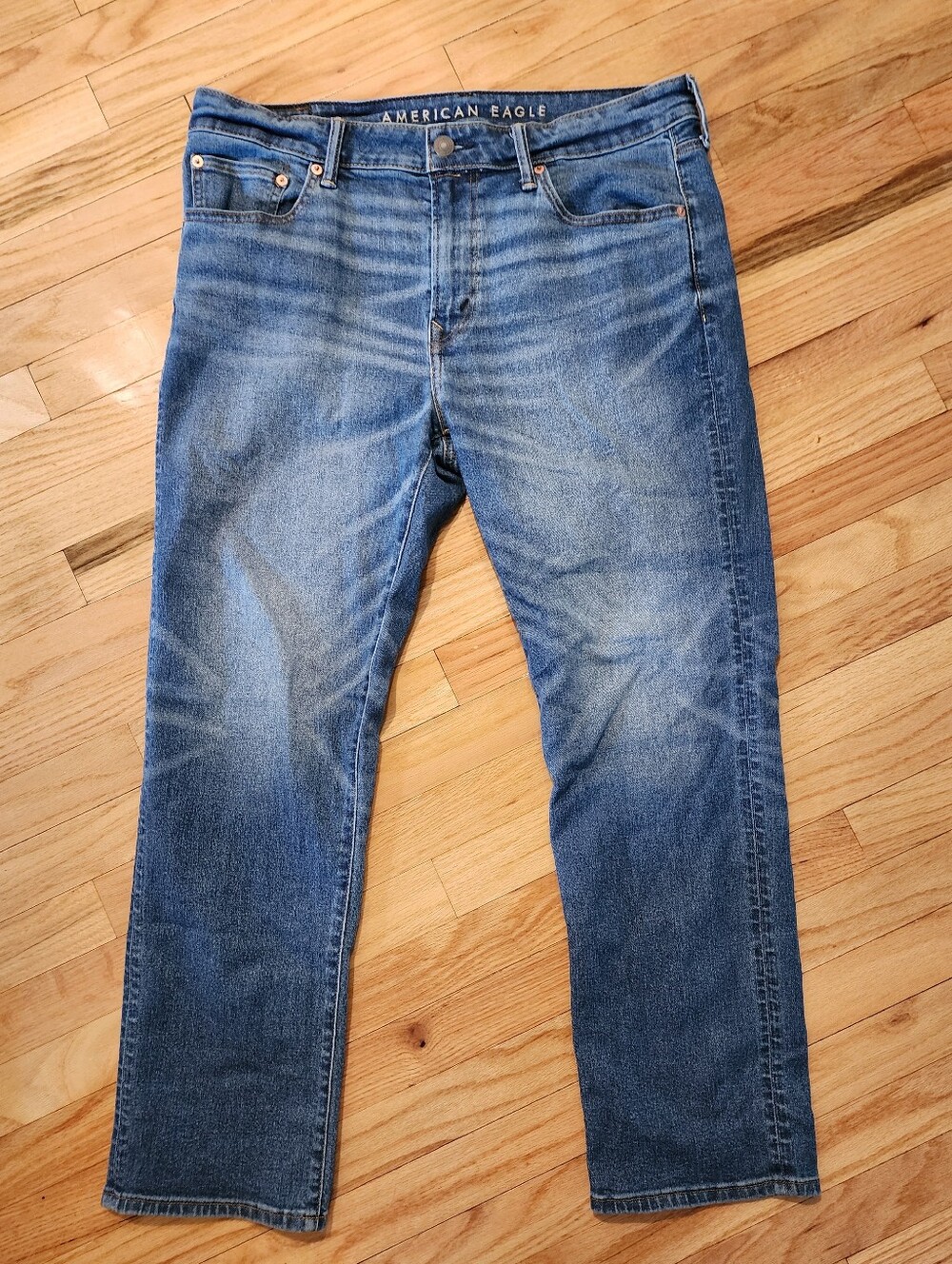 American Eagle Outfitters Men’s Blue Washed Jeans